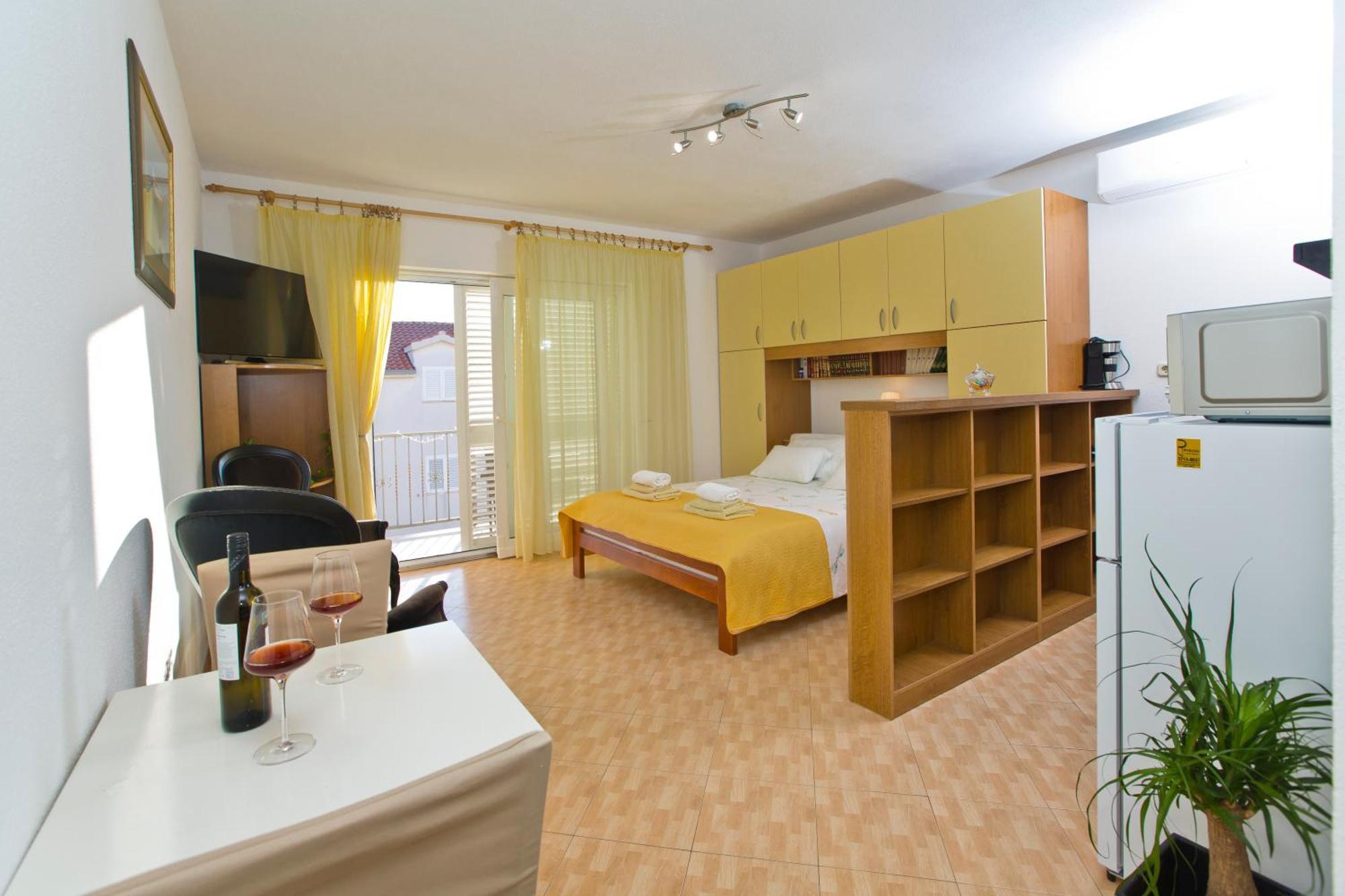 Matic Ograde Apartman Hvar Town